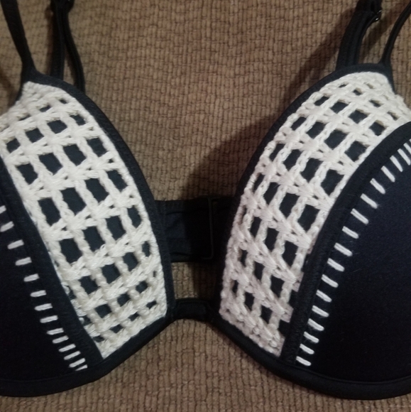 Victoria's Secret Bra Bikini top 34B very Sexy - Picture 4 of 7